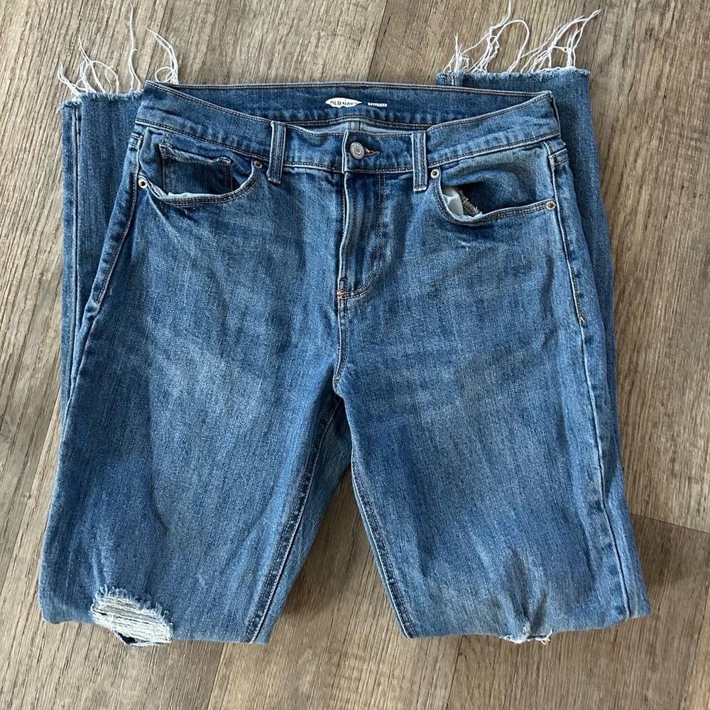 Old Navy Boyfriend Distressed Jeans